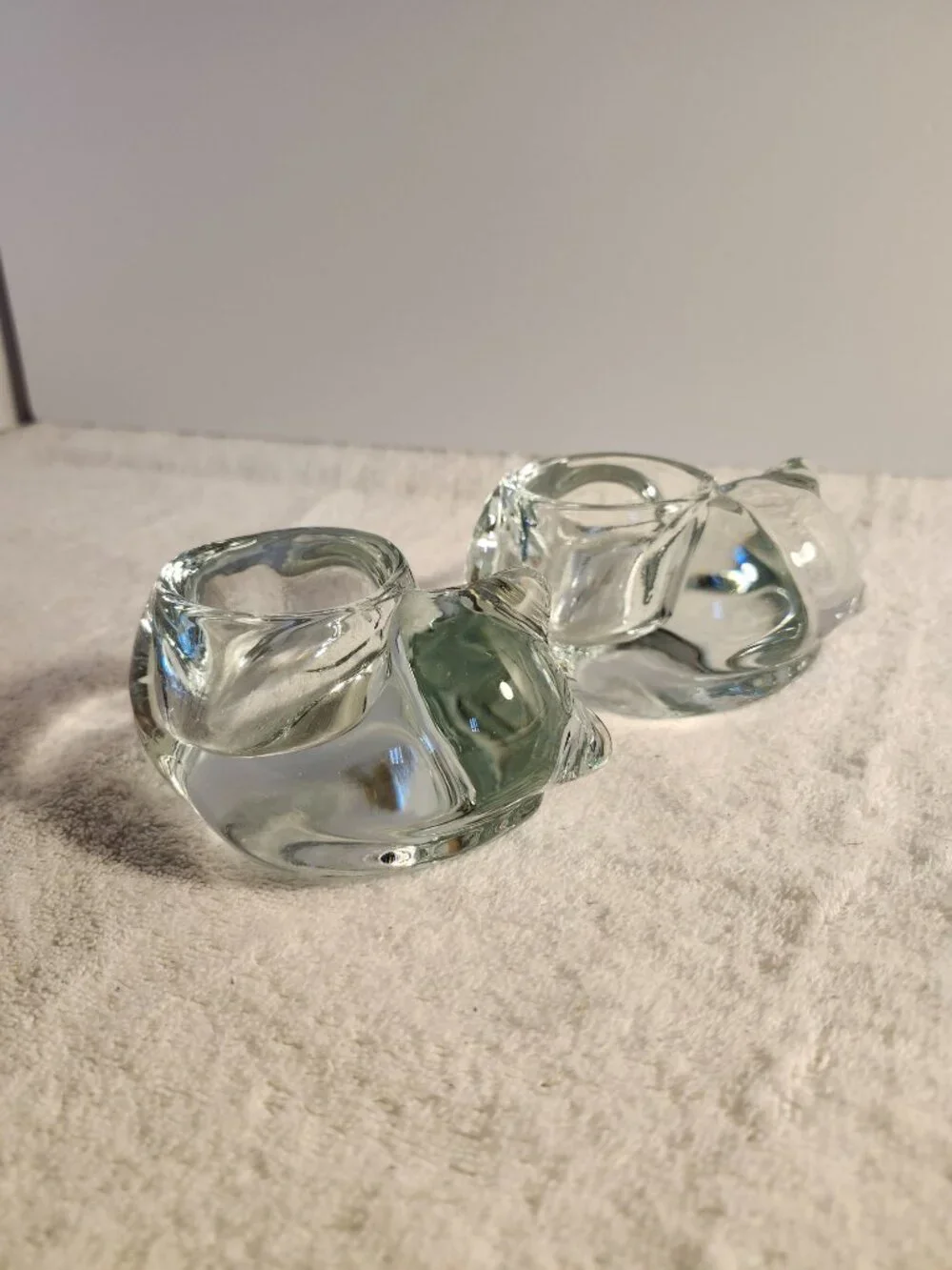 VINTAGE INDIANA GLASS CLEAR CRYSTAL SLEEPING CAT VOTIVE TEA LIGHT CANDLE HOLDERS